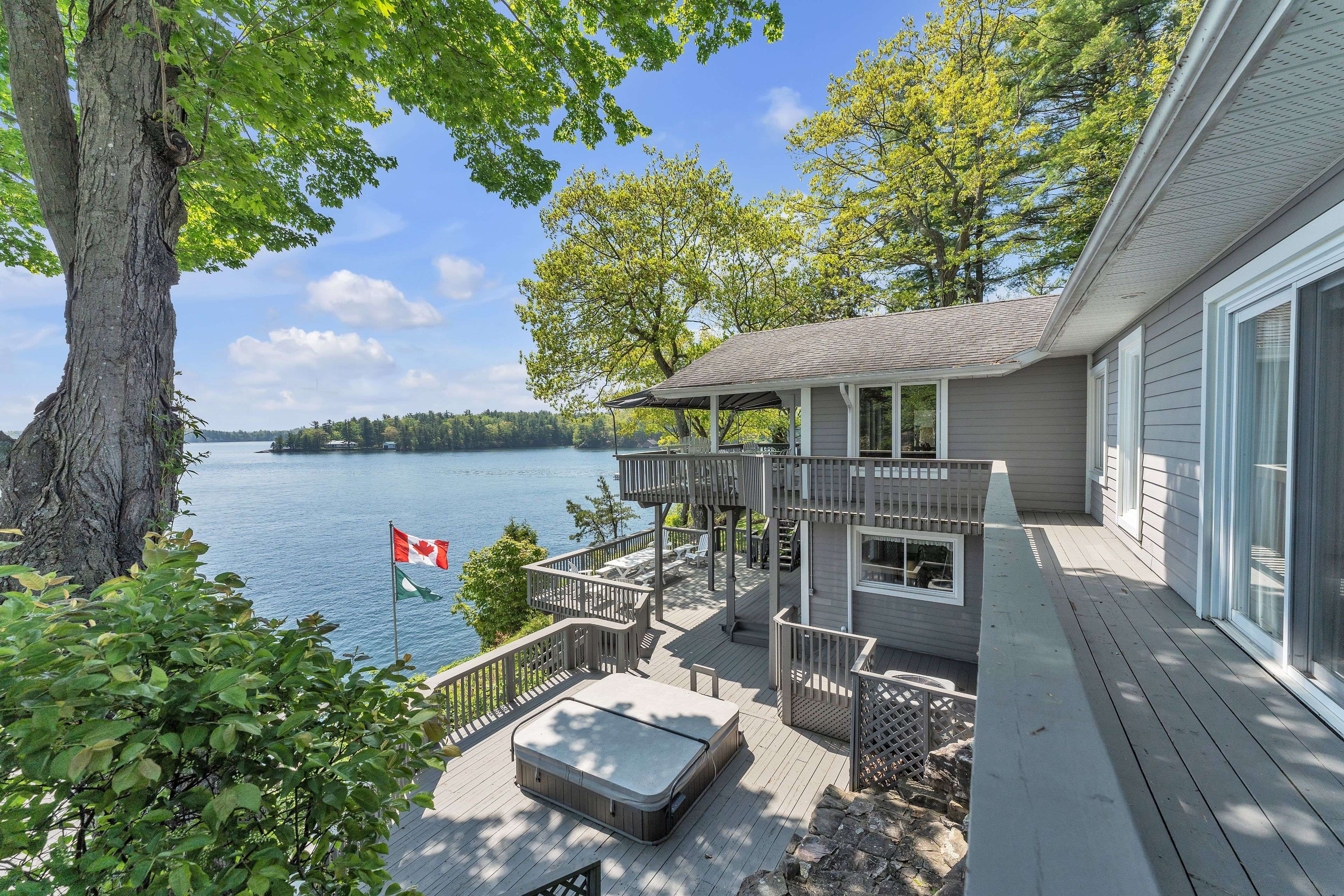 Leeds And The Thousand Islands, ON K0E 1V0,35 Riverview DR