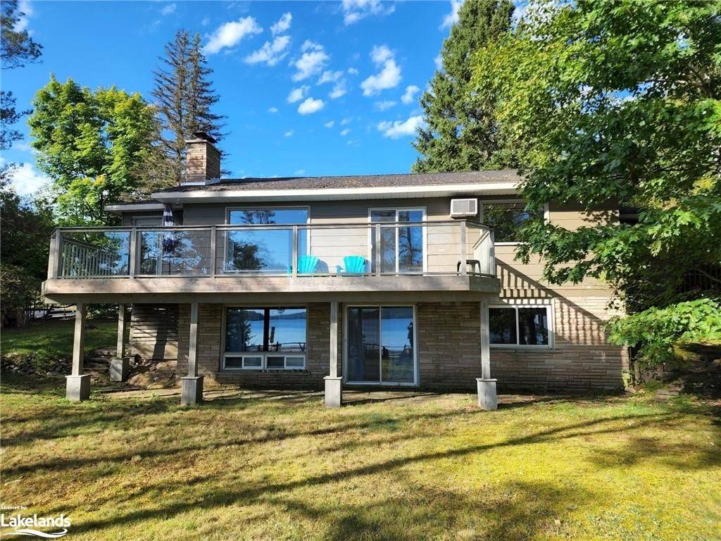 Lake Of Bays, ON P0A 1H0,1013 Dwight Bay N/A