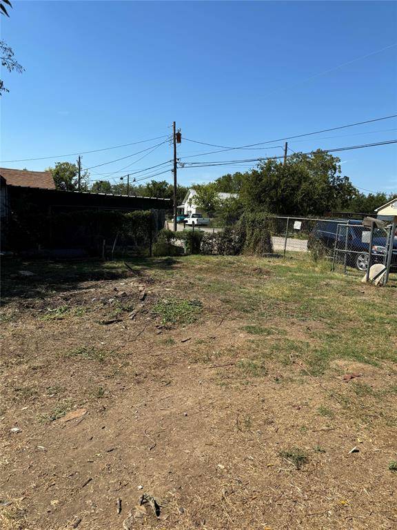 Mineral Wells, TX 76067,814 8th Street