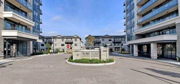 Richmond Hill, ON L4B 0G6,398 Highway 7 ST E #305