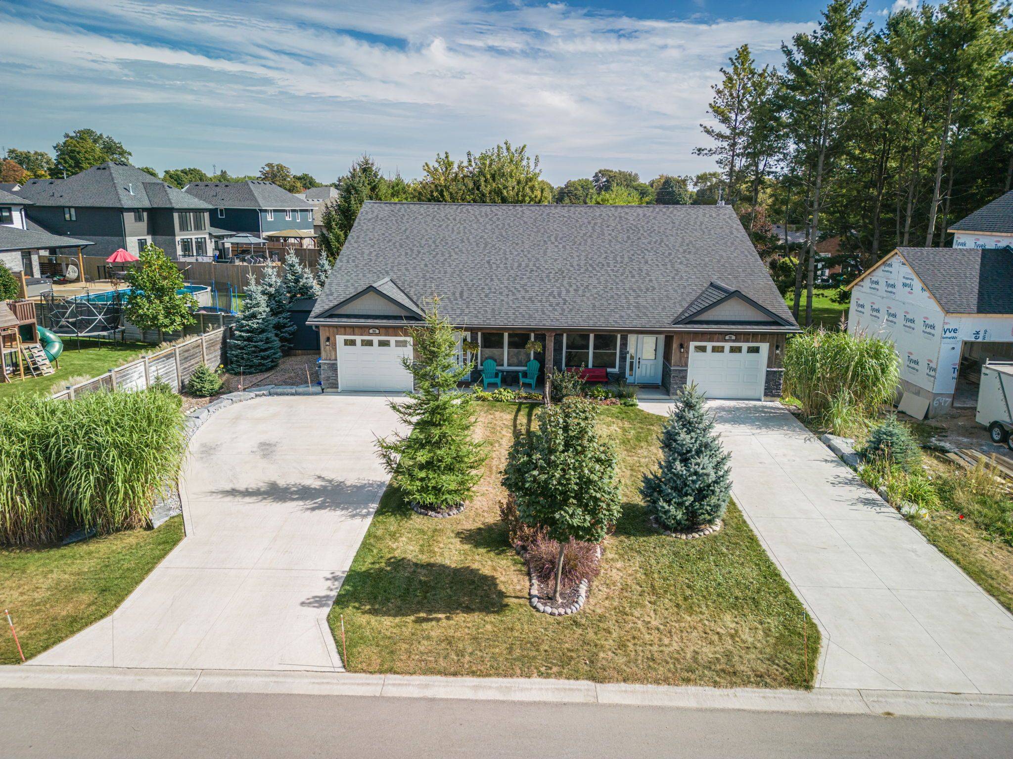 Strathroy-caradoc, ON N0L 1W0,701 Regent ST