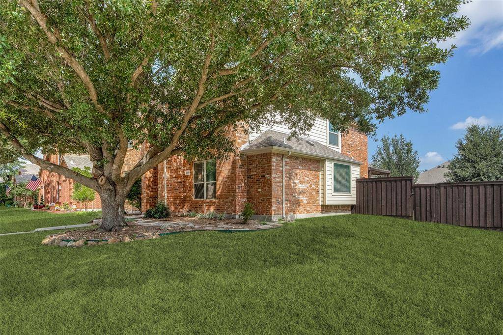 Mckinney, TX 75070,5500 Blue Spruce Lane