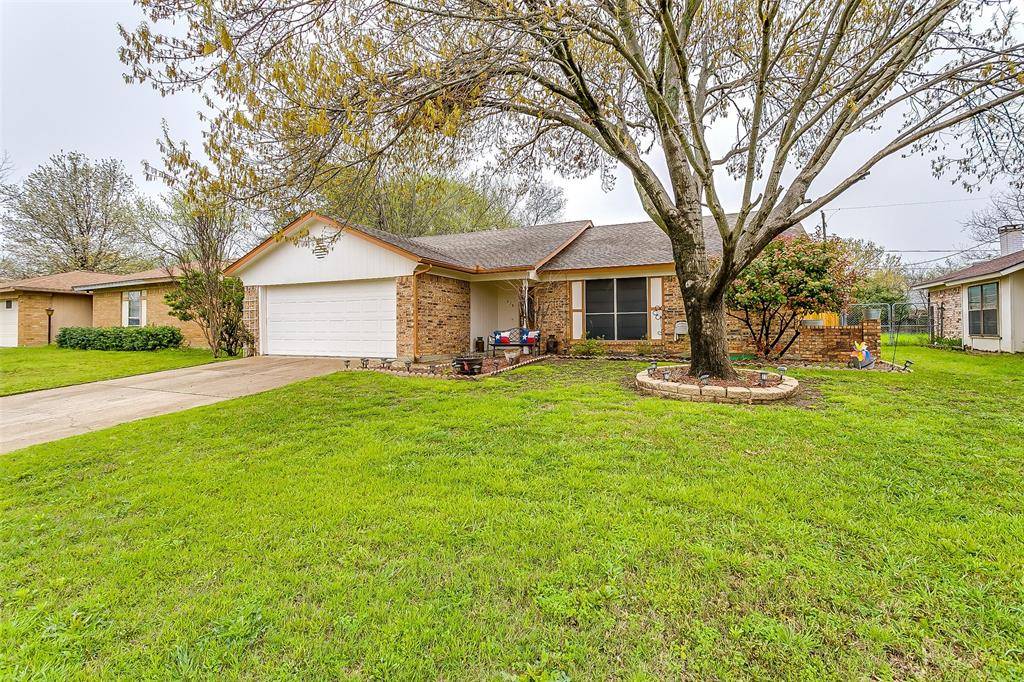 Burleson, TX 76028,428 Berkshire Drive