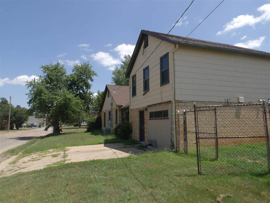 Chickasha, OK 73018,1102 S 19th Street