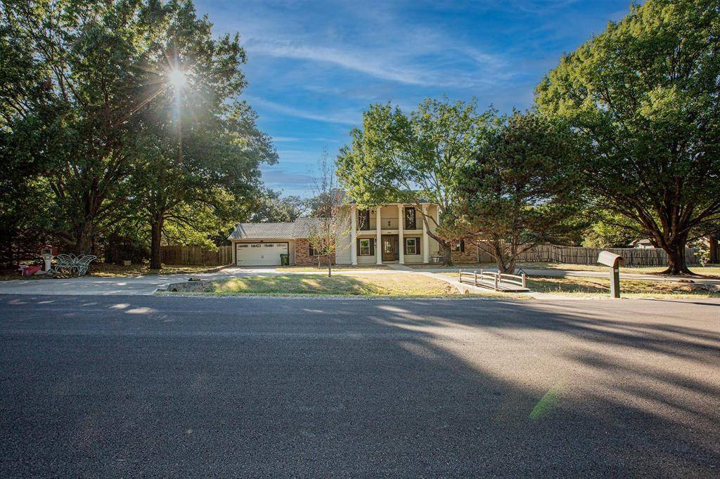 Southlake, TX 76092,550 Briarwood Drive