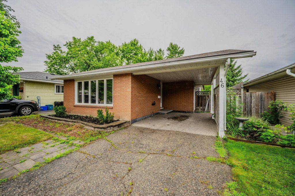 Kitchener, ON N2E 1A4,46 Appalachian CRES