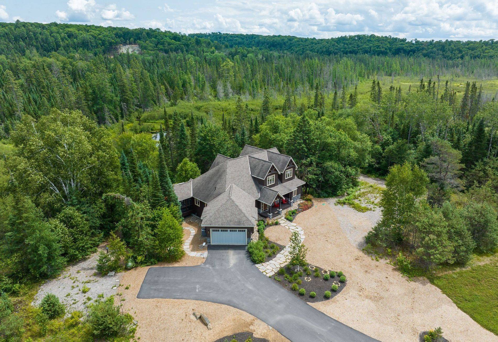 Lake Of Bays, ON P1H 0K1,1078 Echo Hills RD