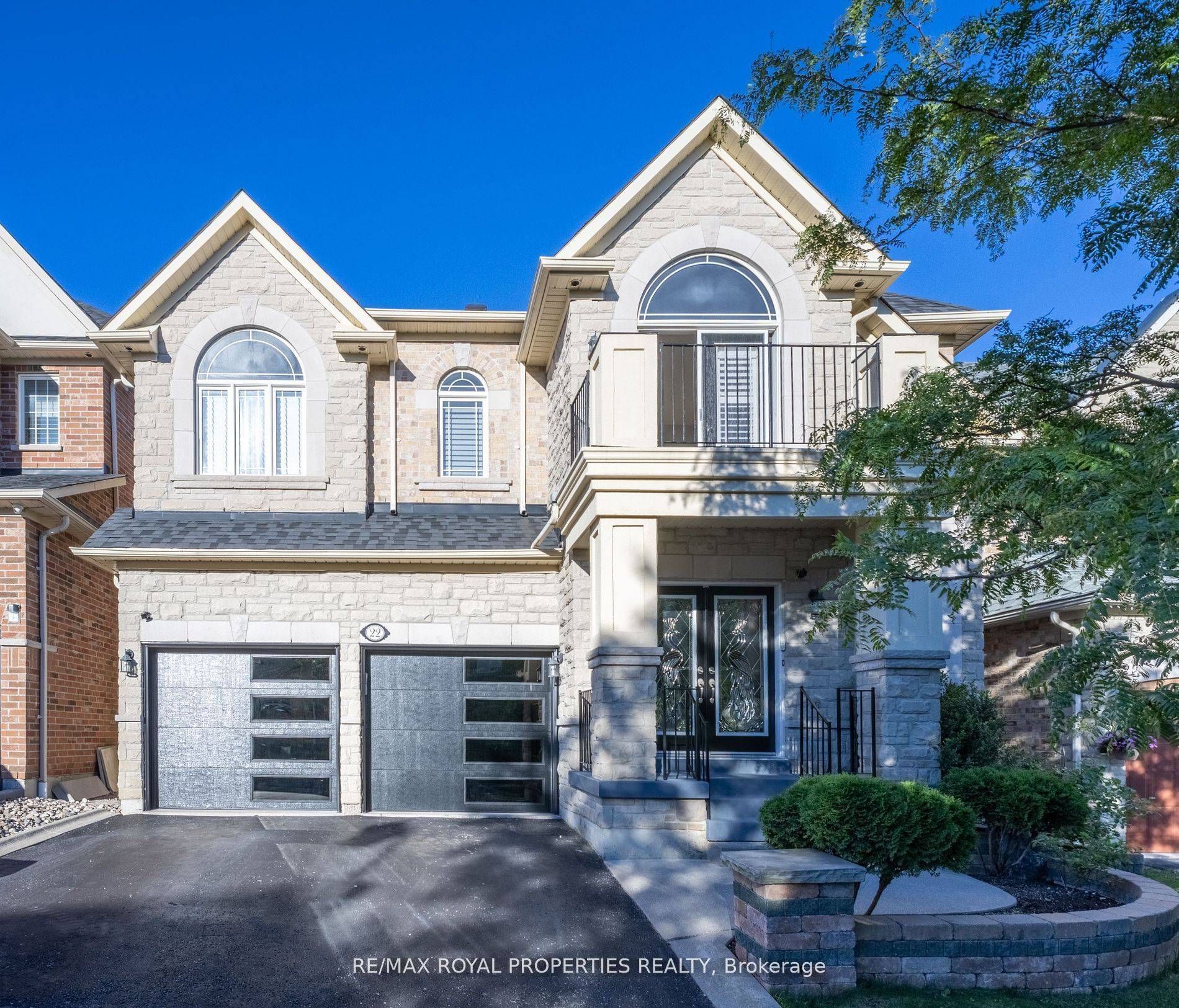 Ajax, ON L1Z 1S1,22 Carberry CRES