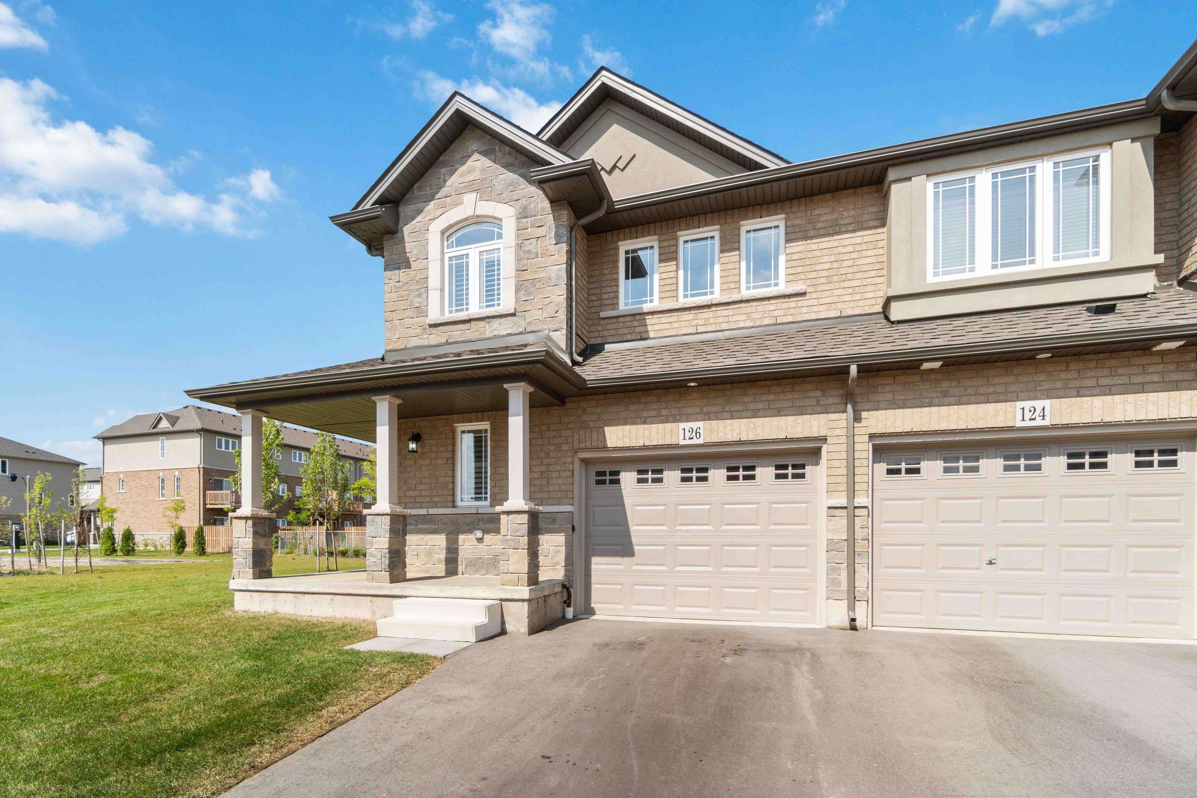 Hamilton, ON L0R 1P0,126 Laguna Village CRES