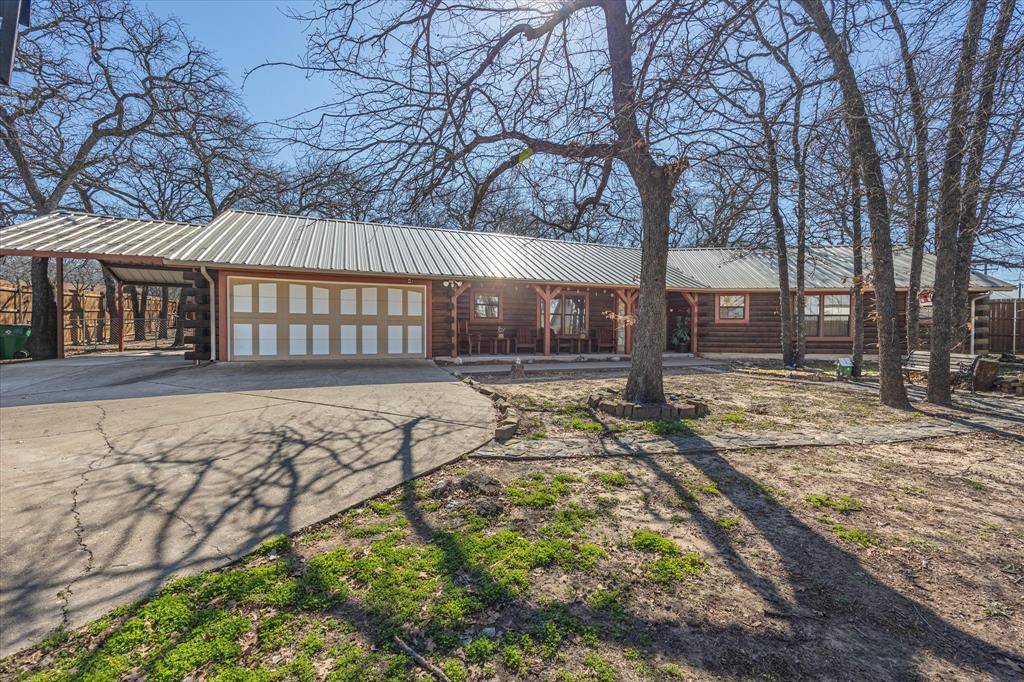 Granbury, TX 76049,502 Western Hills Trail