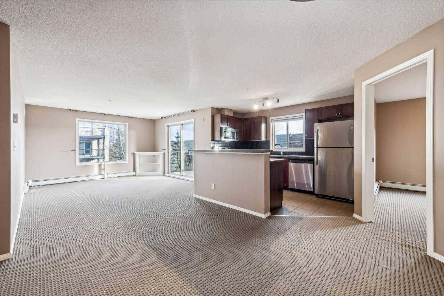 Calgary, AB T2Y 0H8,16969 24 ST SW #2215