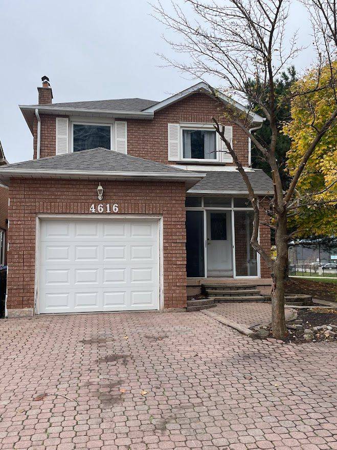 Mississauga, ON L5M 4L7,4616 Metcalfe AVE #Upper