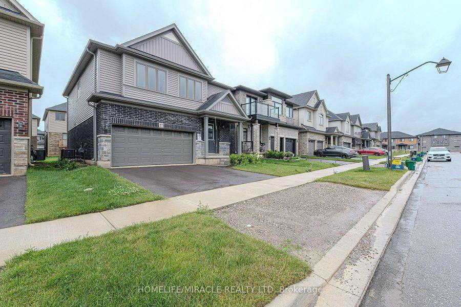 Brantford, ON N3T 5L5,27 Mclaren AVE