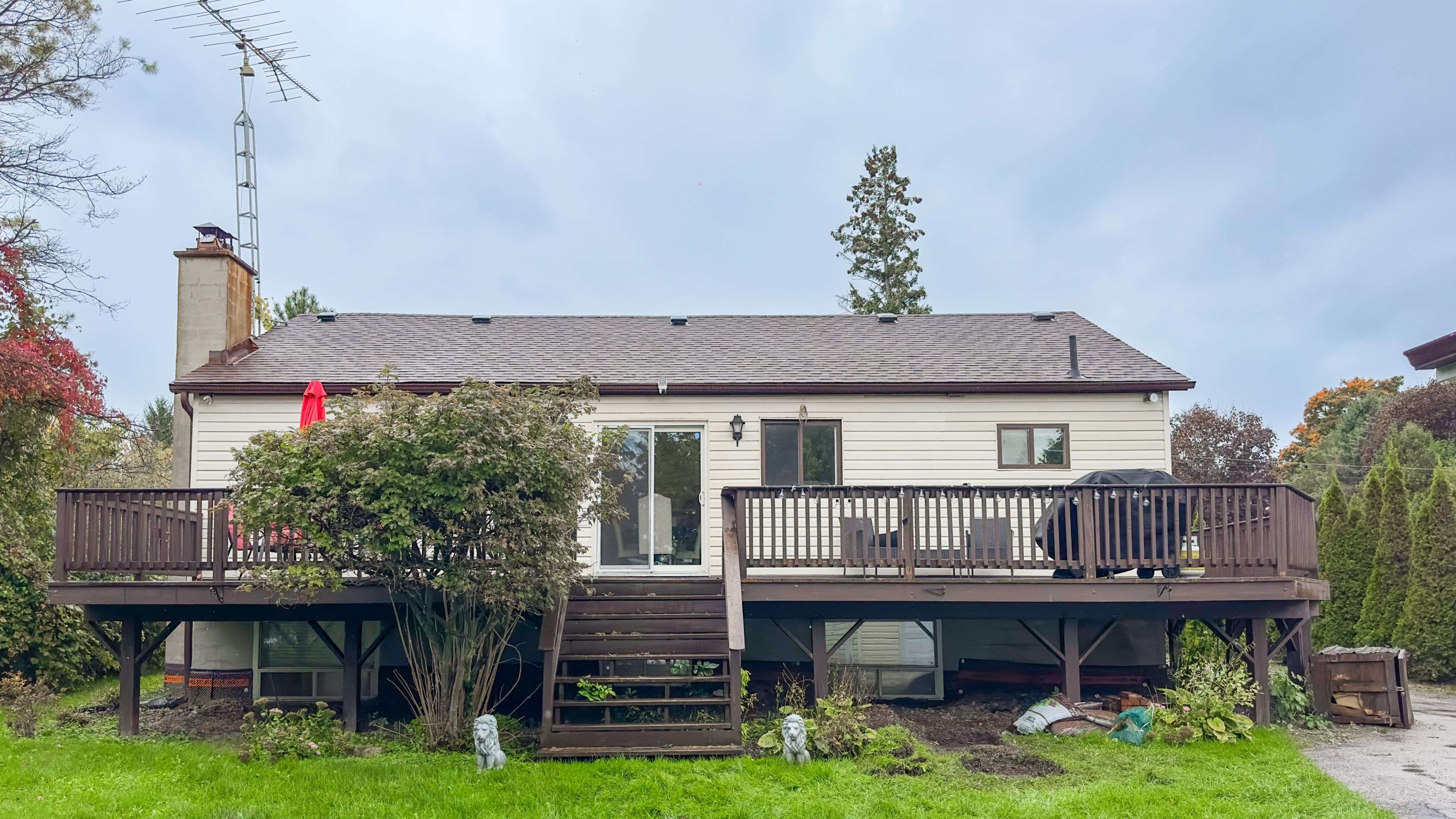 Kawartha Lakes, ON K0M 2C0,33 Shelley DR