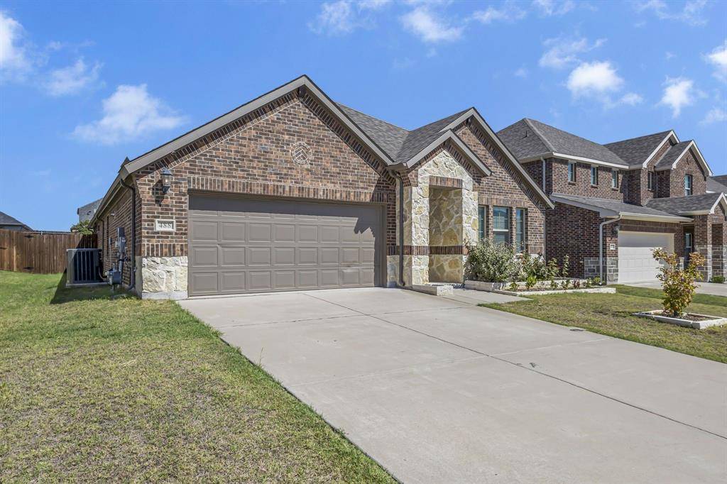 Princeton, TX 75407,488 Deer Canyon Way