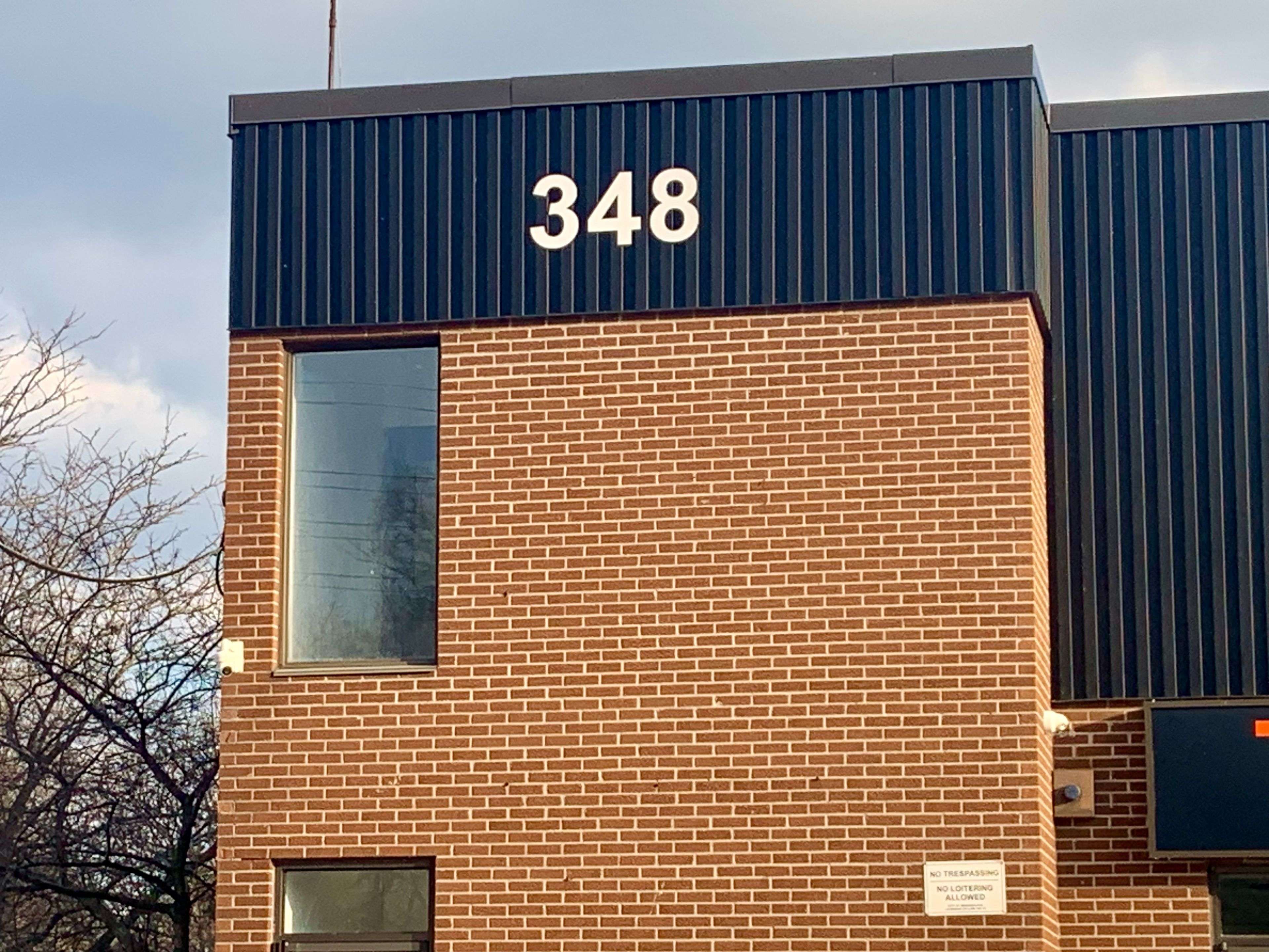 Mississauga, ON L5G 1H5,348 Lakeshore RD E #1