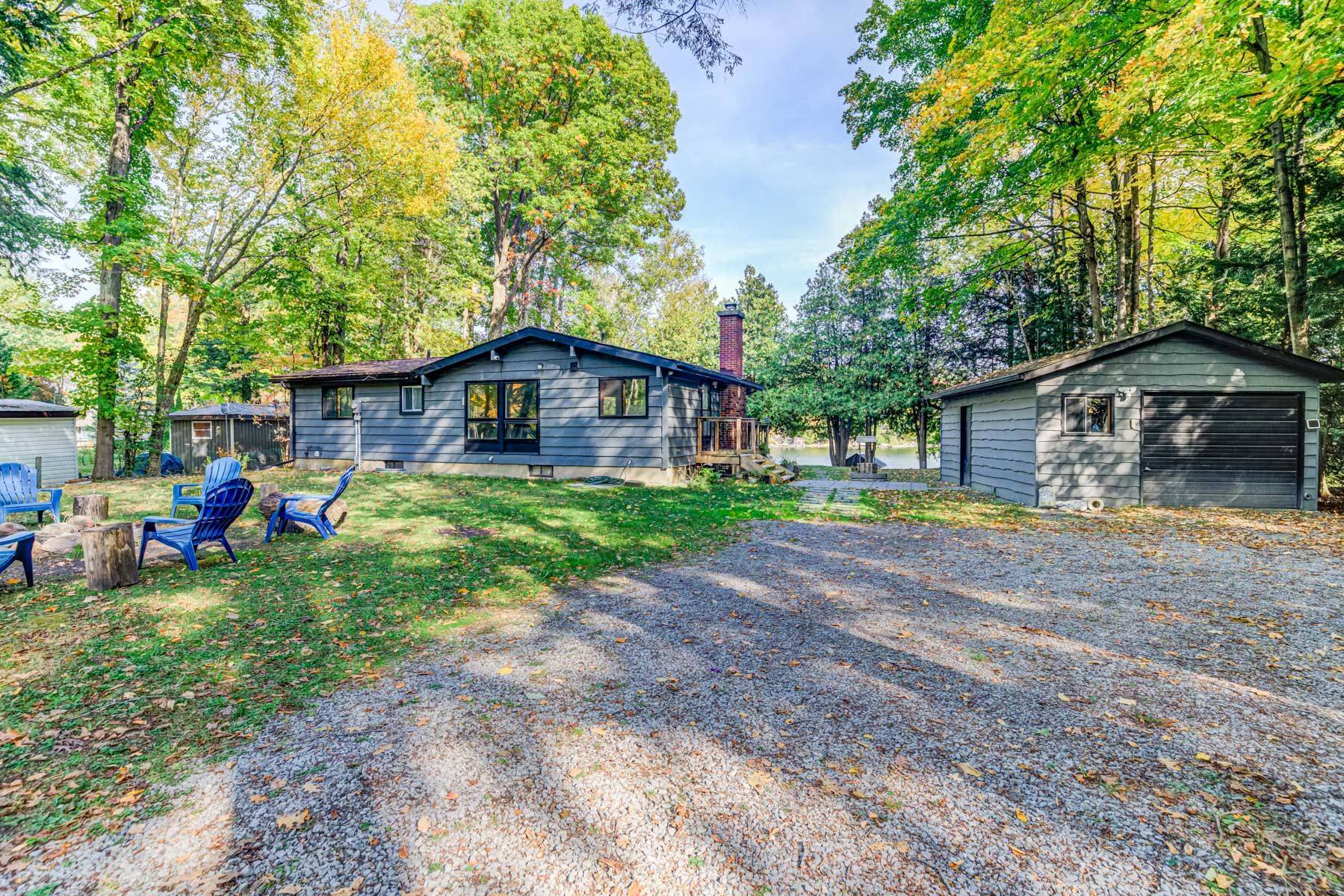 Kawartha Lakes, ON K0M 2T0,6 Cardinal DR