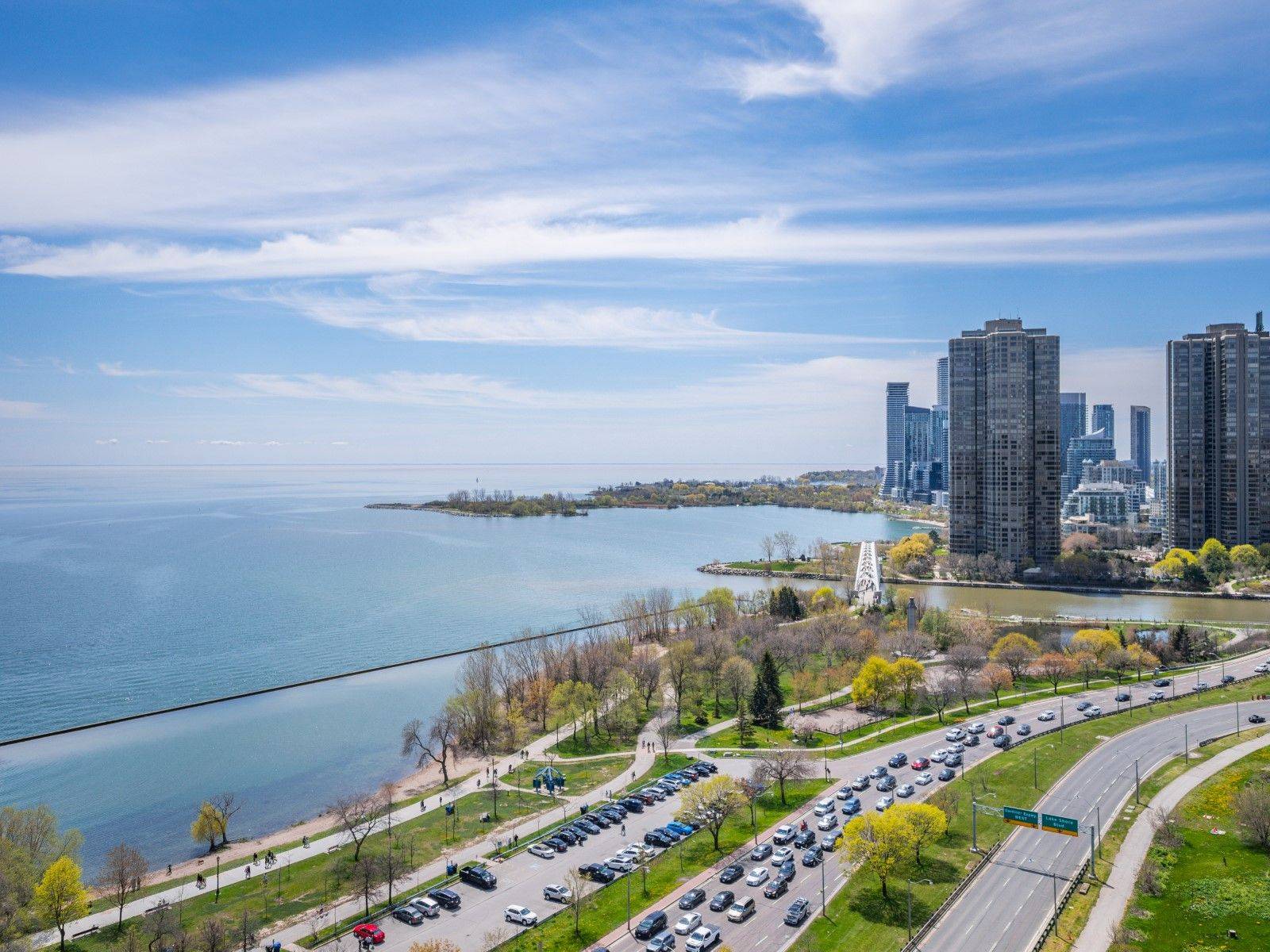 Toronto W01, ON M6S 0B1,1928 Lake Shore BLVD W #2315