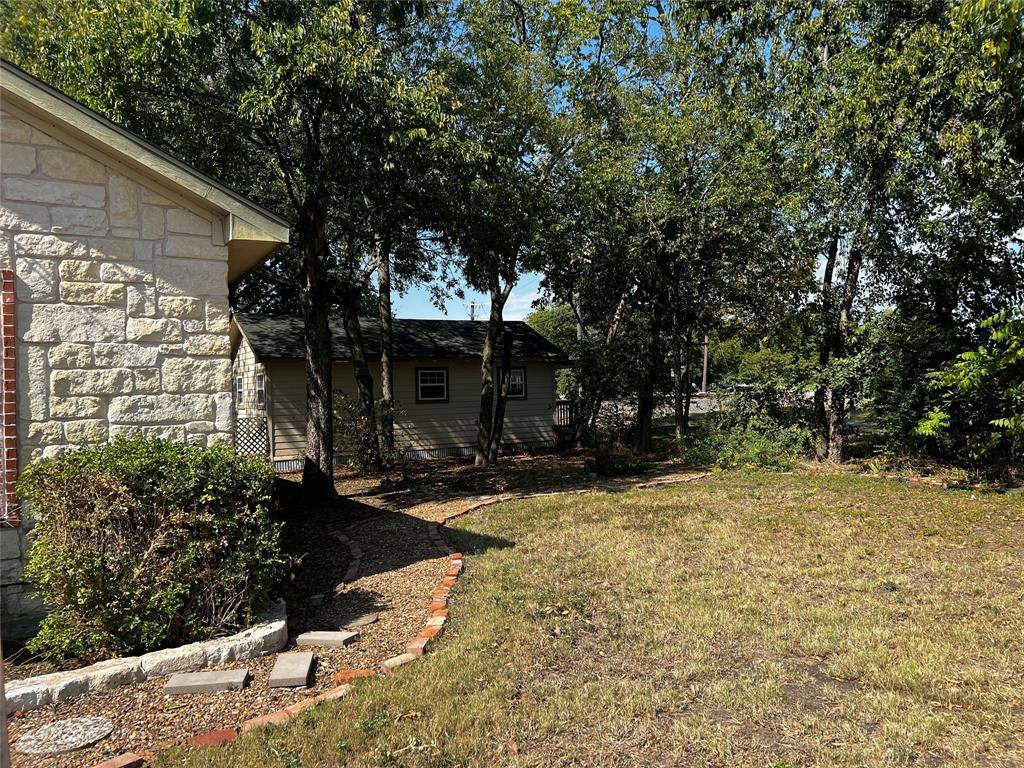 Farmersville, TX 75442,208 Orange Avenue