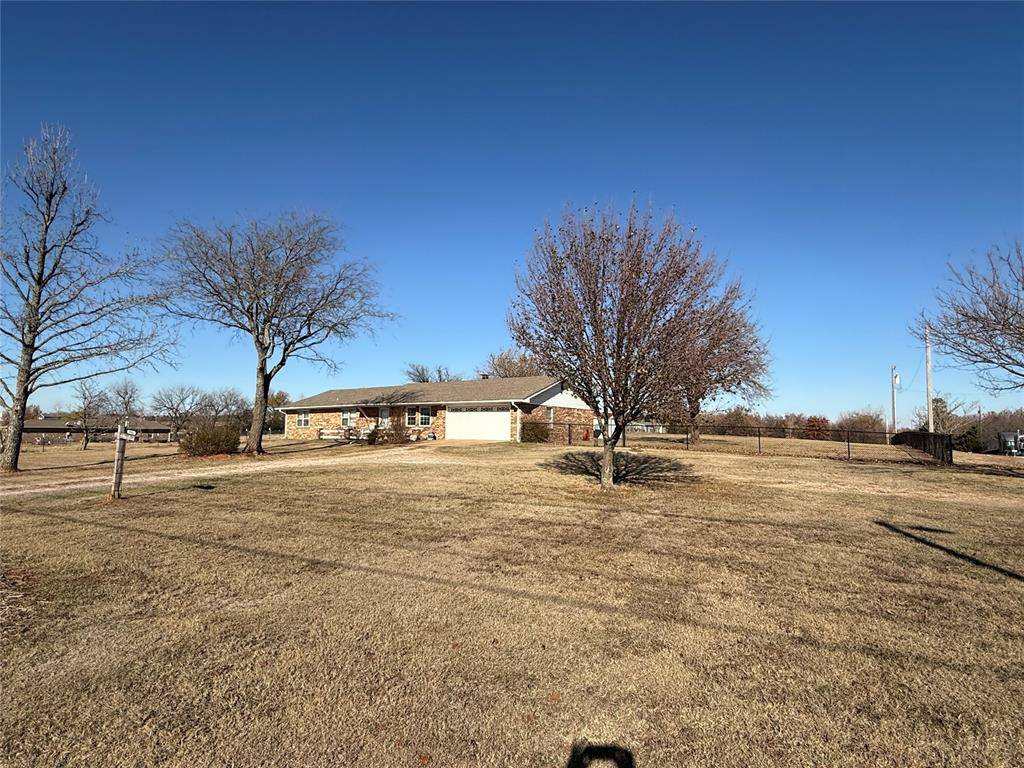 Carney, OK 74832,906 E Hamner Park Road