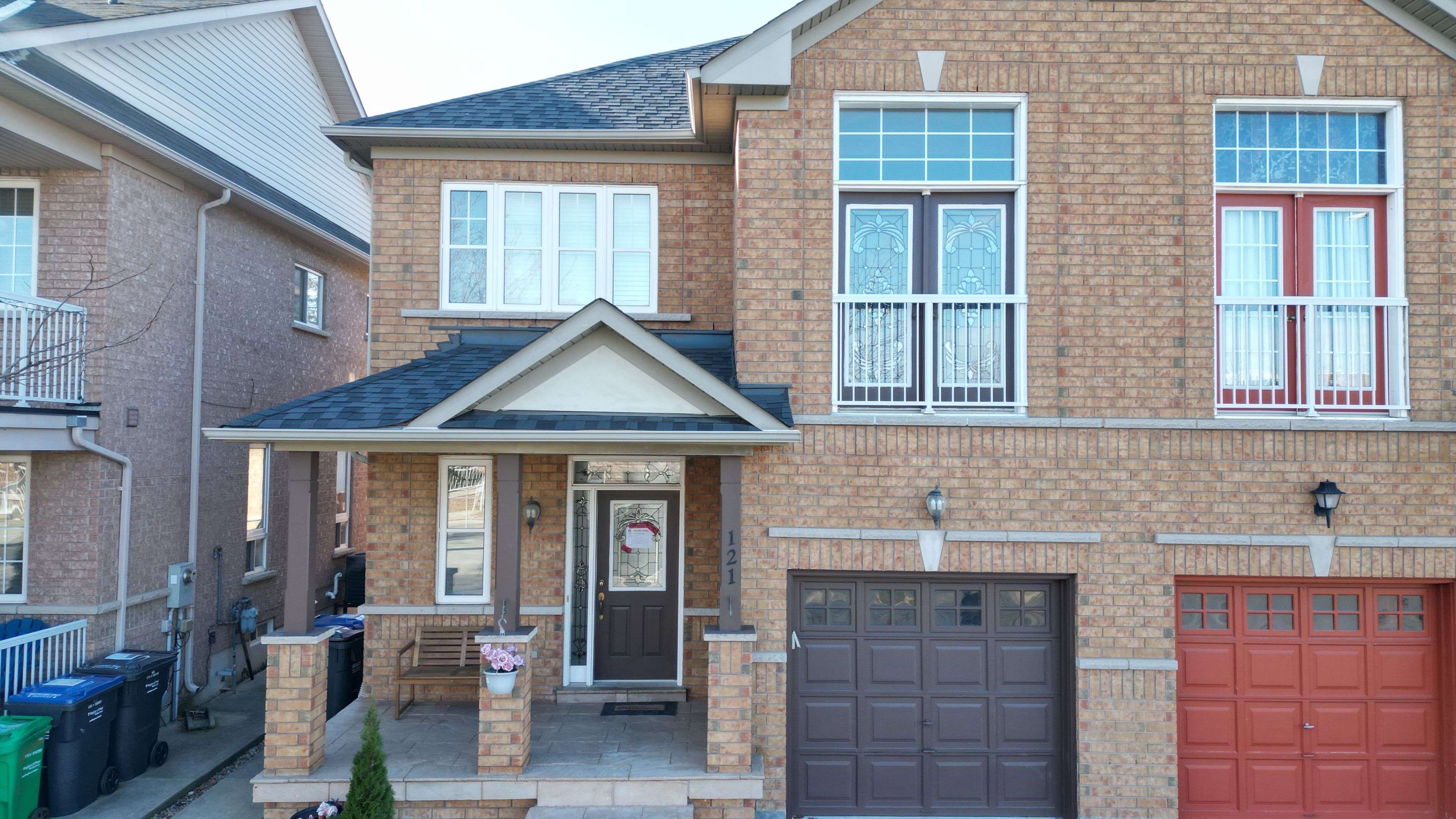 Brampton, ON L6Y 5N2,121 Ashdale RD