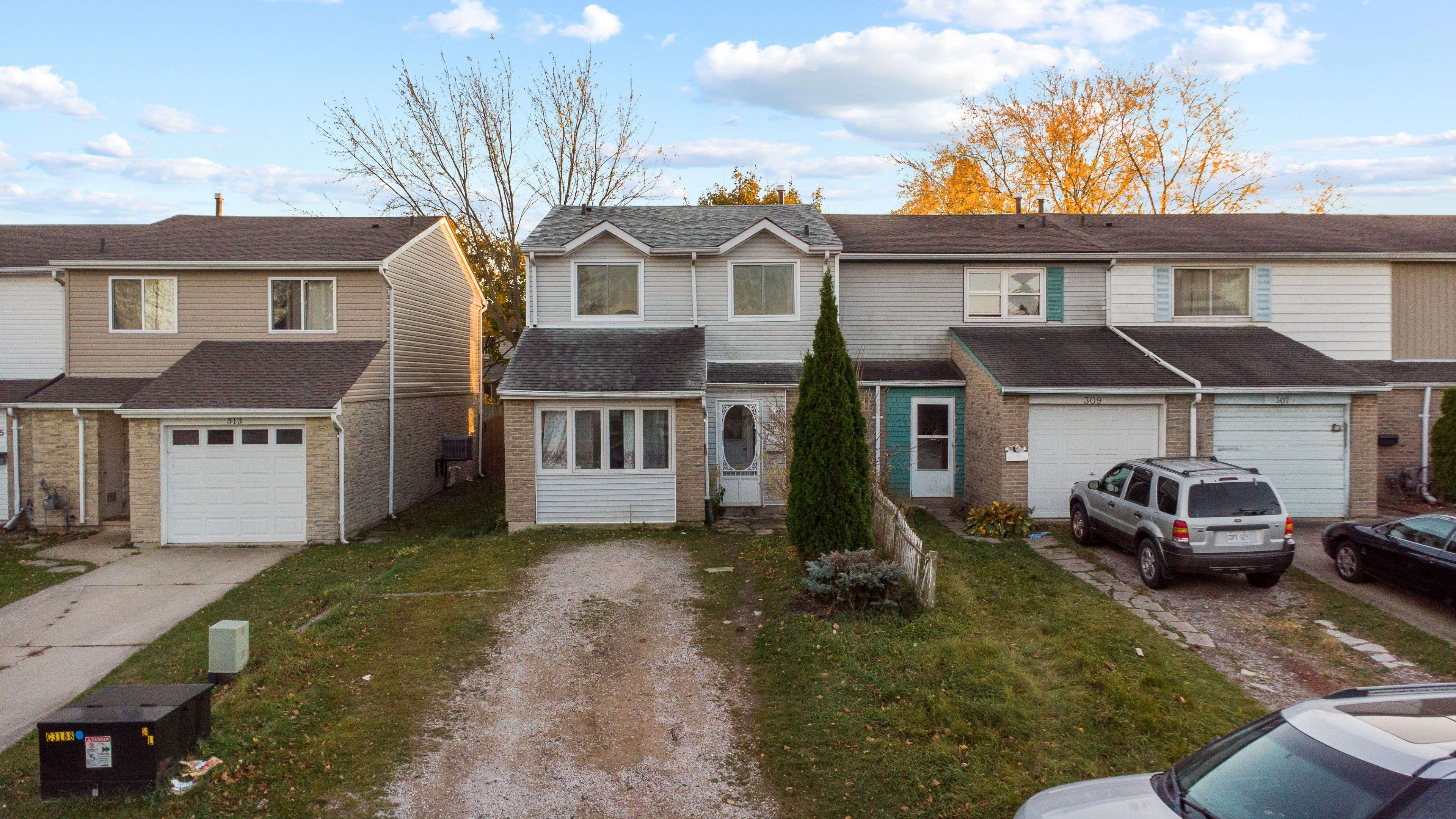 Sarnia, ON N7S 4E8,311 Somerset CRES