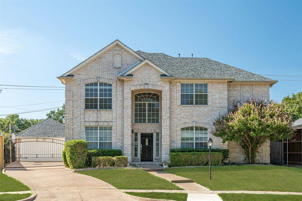 Arlington, TX 76006,2404 Crest Park Drive