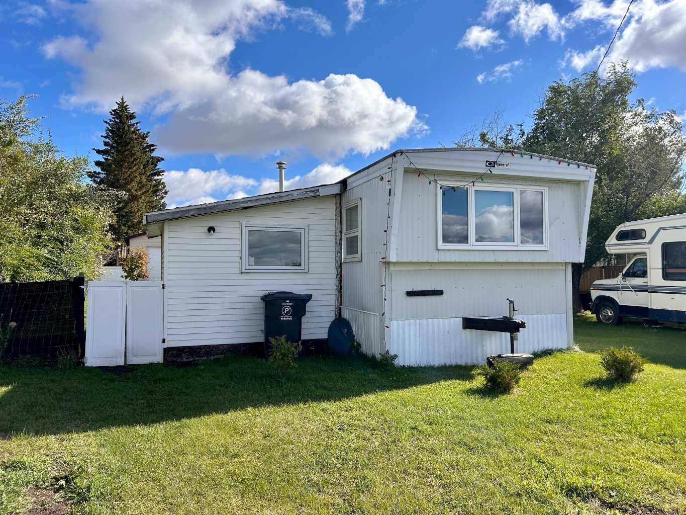 Islay, AB T0B 2J0,5039 53 ST