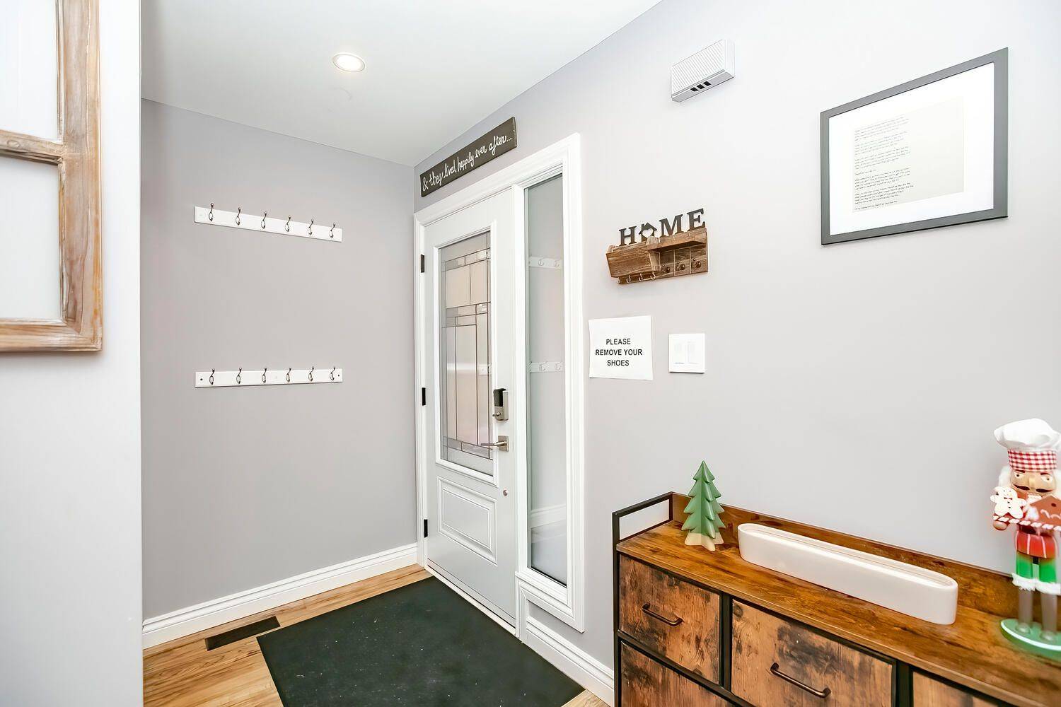 Brampton, ON L6X 4M9,9 Ridge Valley CT