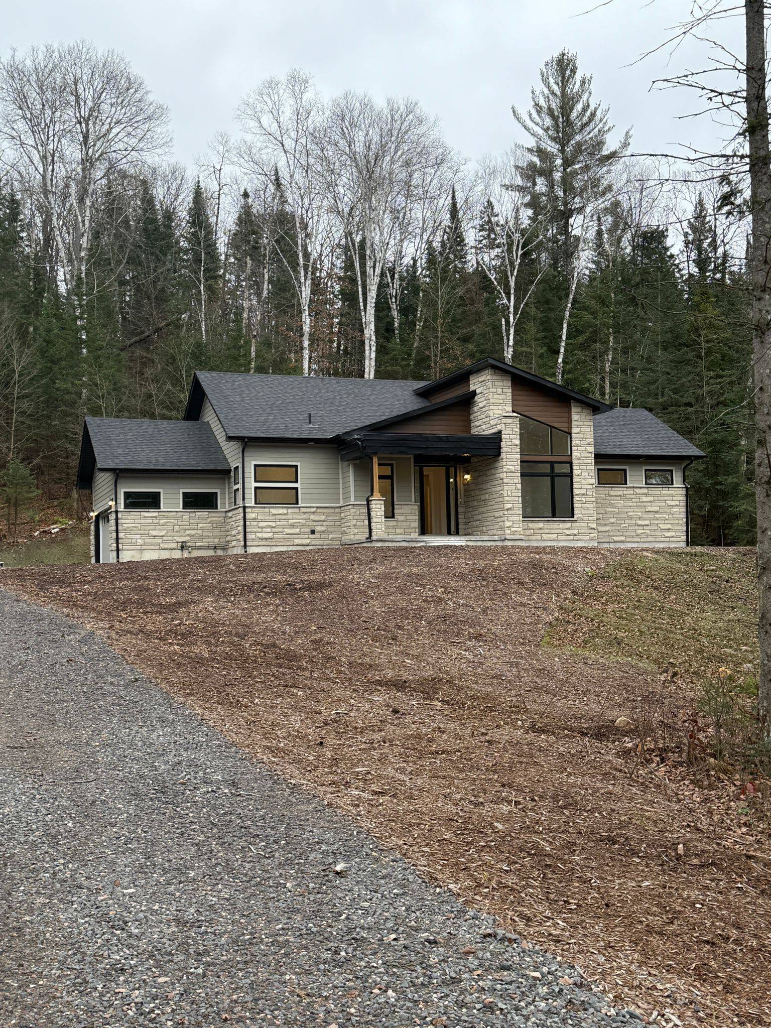 Lake Of Bays, ON P1H 0K1,1006 Kingsridge CT