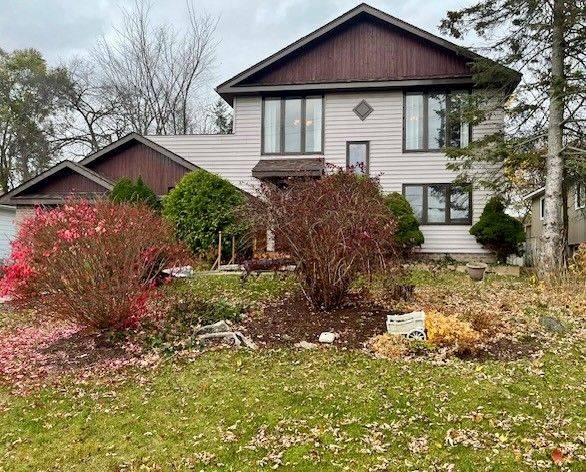 Gananoque, ON K7G 2B3,625 Queen ST