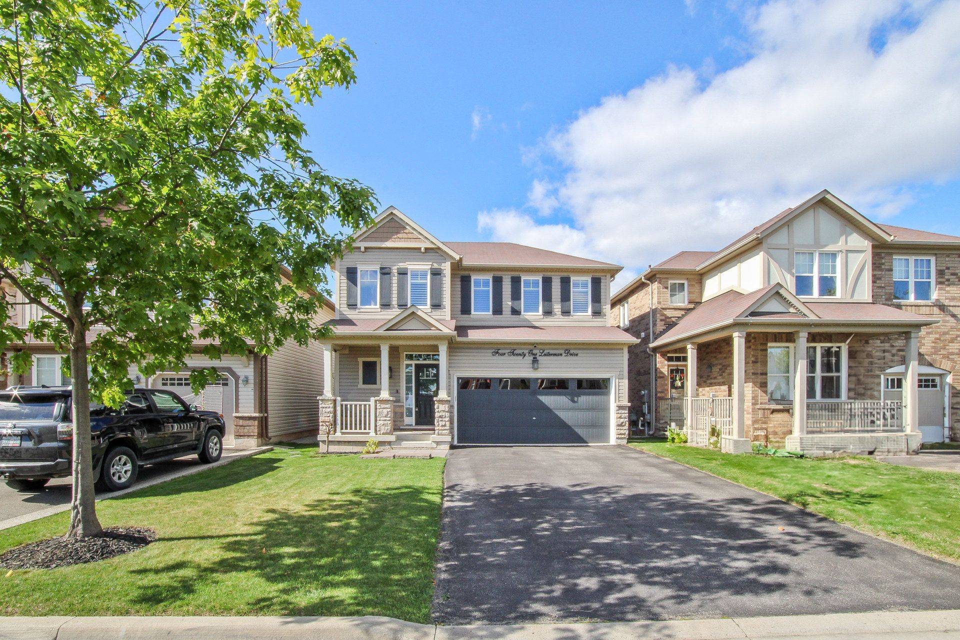 Milton, ON L9T 8G7,421 Leiterman DR