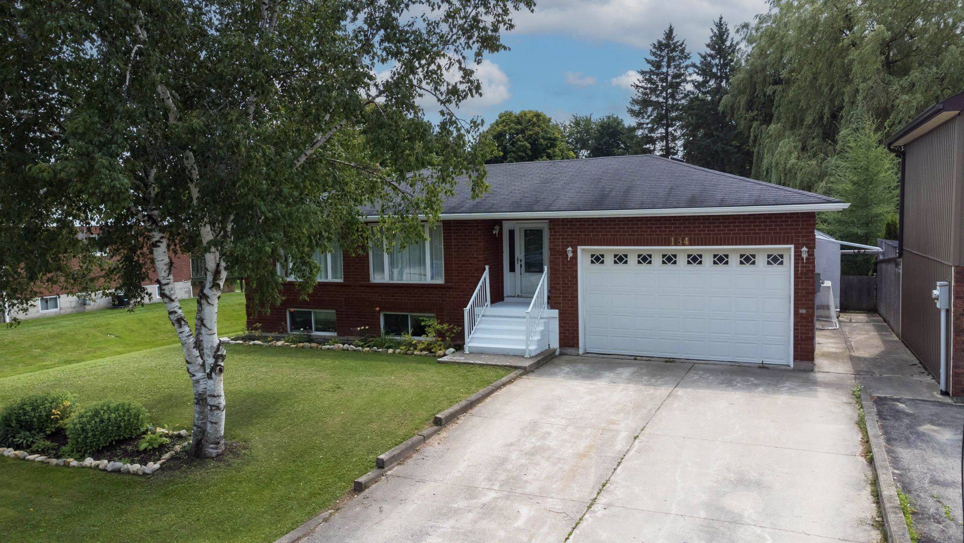 Southgate, ON N0C 1B0,134 Osprey ST N