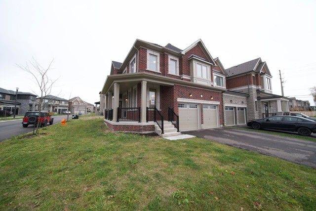 Pickering, ON L1X 0N5,1430 Stillmeadow LN