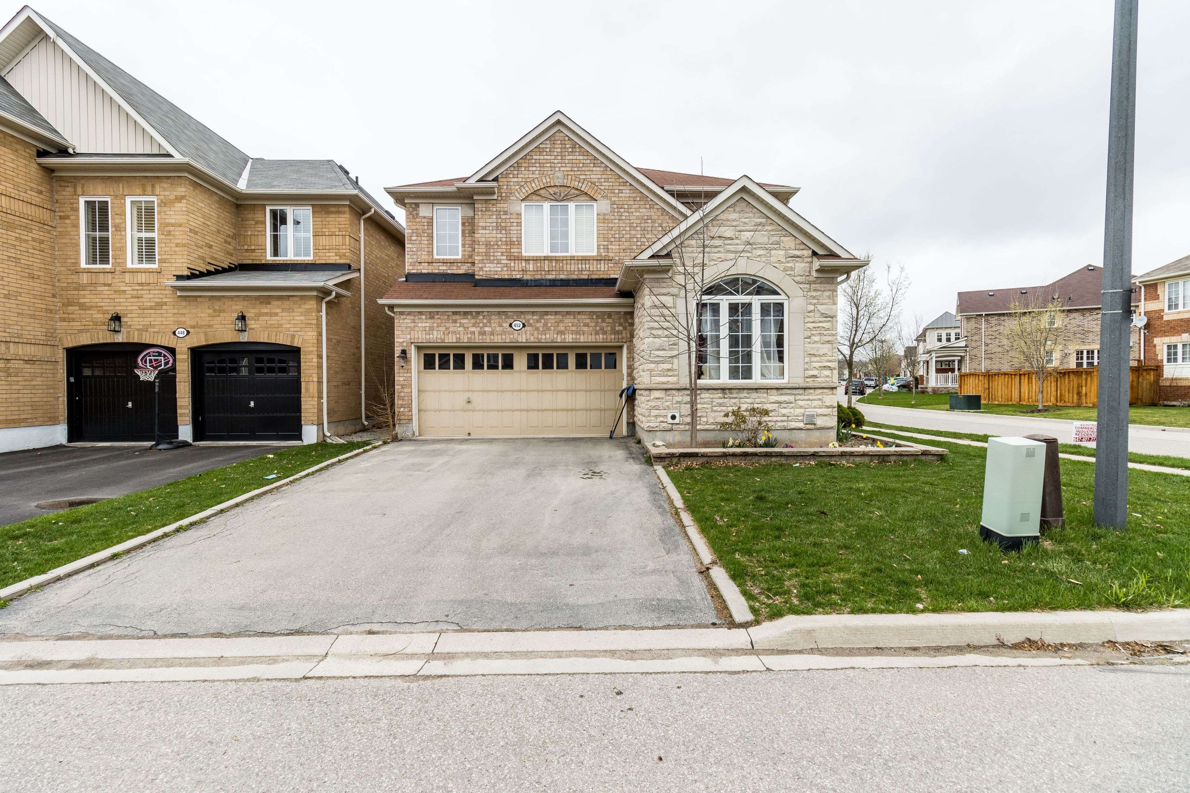 Milton, ON L9T 7N4,452 Wettlaufer(Basement) TER