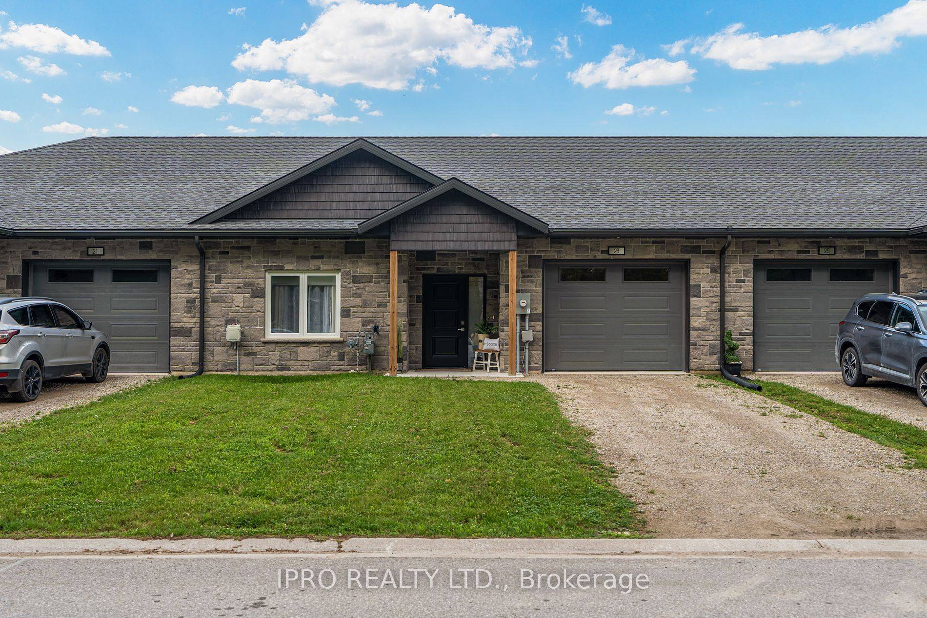 South Bruce, ON N0G 1W0,23 Willmar DR