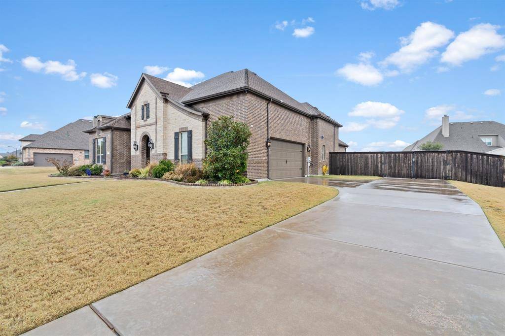 Waxahachie, TX 75165,143 Sapphire Lane