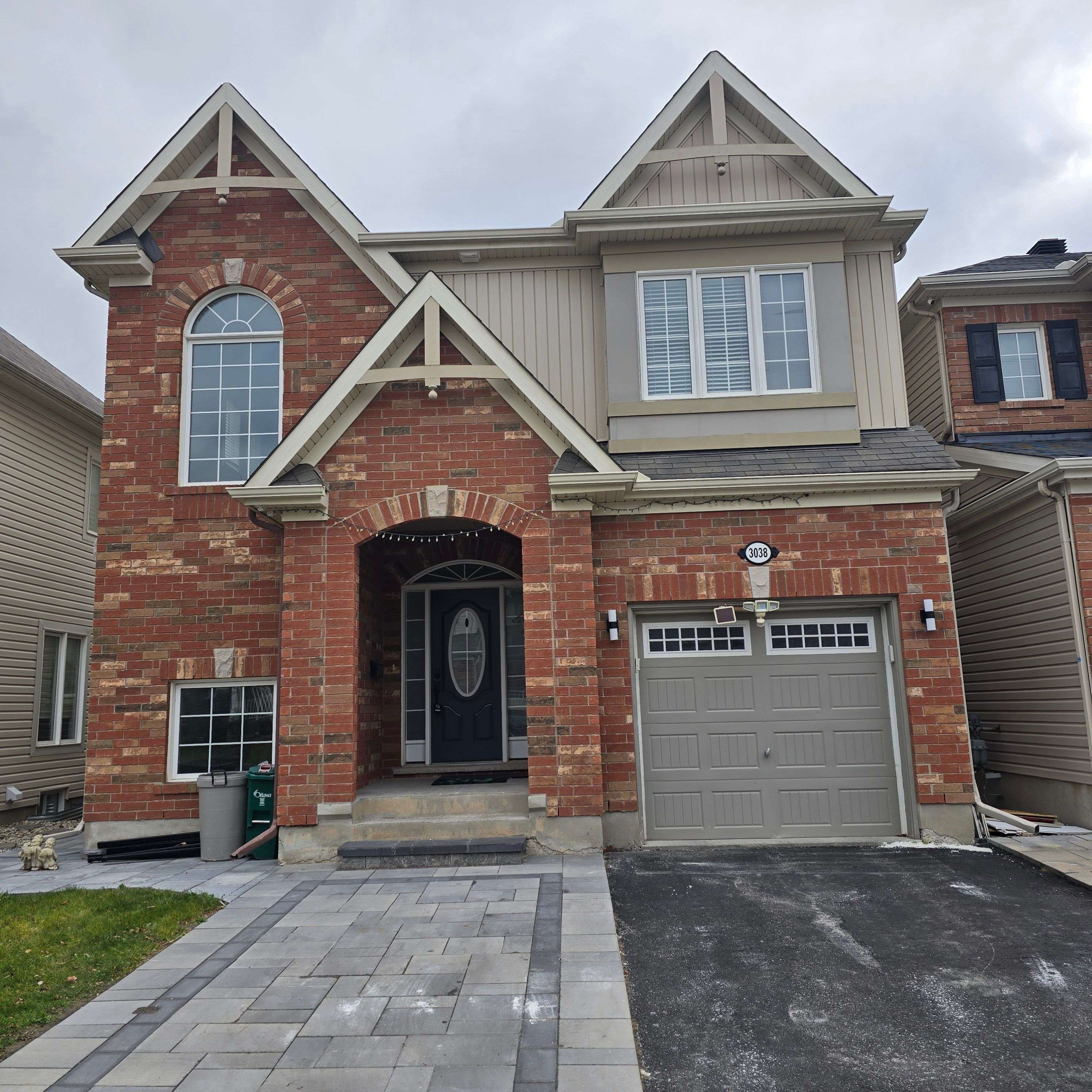 Barrhaven, ON K2J 3V5,3038 Freshwater WAY W #A