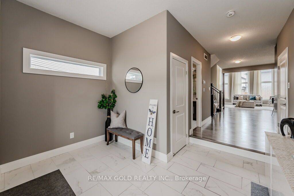 Kitchener, ON N2A 0H2,913 River Ridge CT