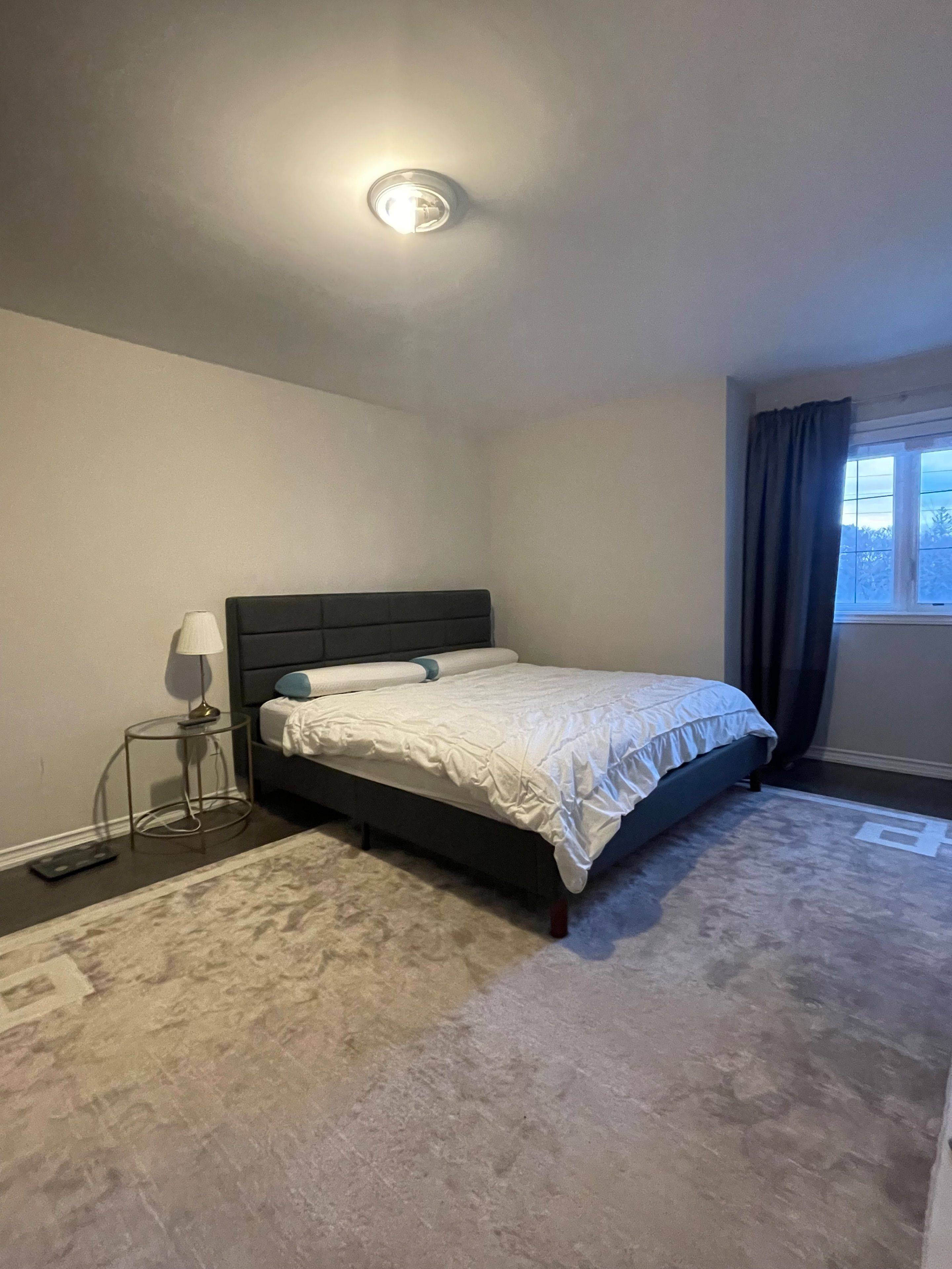 Toronto C07, ON M2R 1M5,208 D Finch AVE W