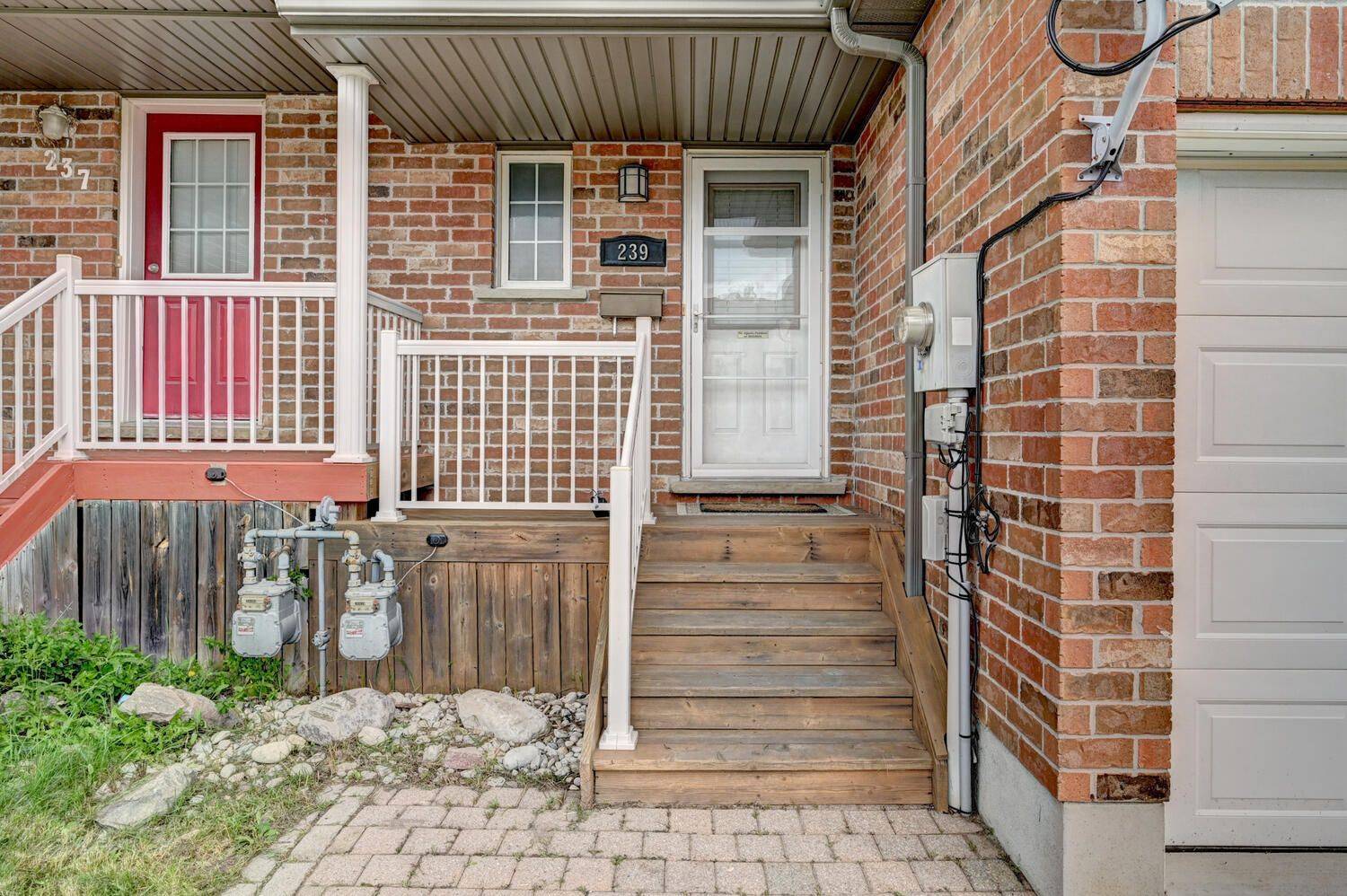 Kitchener, ON N2E 4B1,239 Prosperity Dr. DR