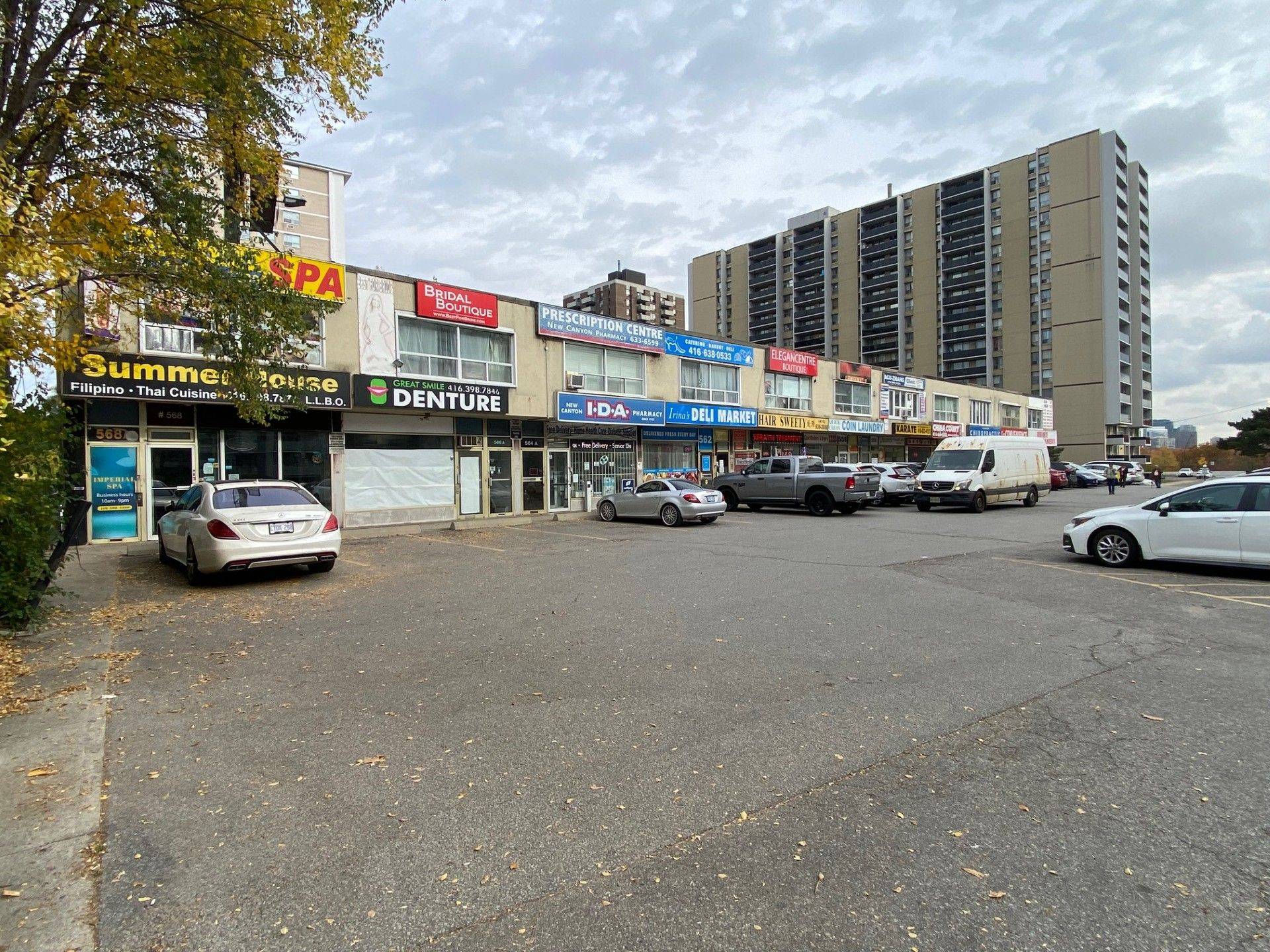 Toronto C06, ON M3H 2R9,566 Sheppard AVE W