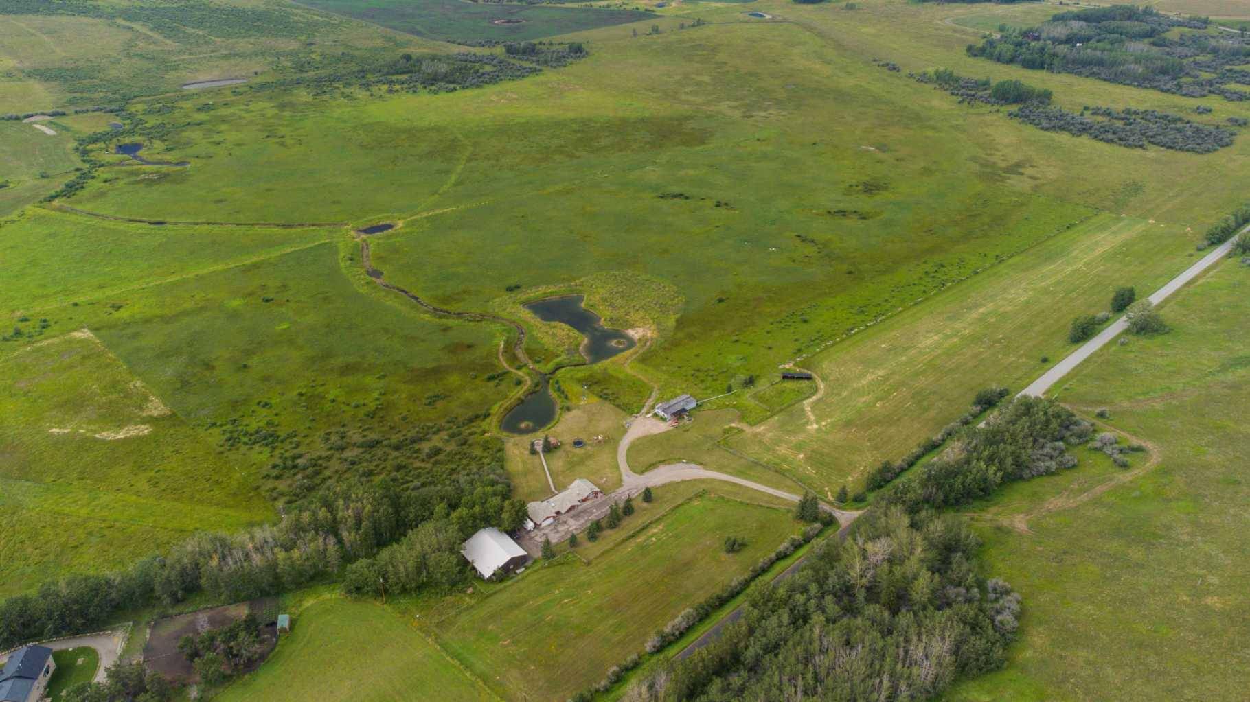 Rural Foothills County, AB T0L2A0,450197 216 ST W