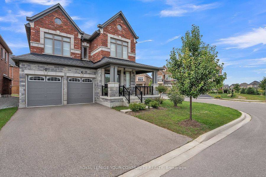 East Gwillimbury, ON L9N 1K3,33 Prairie  Grass CRES