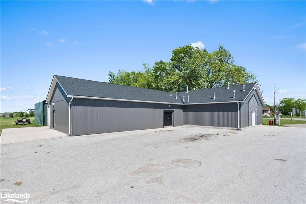 Huron-kinloss, ON N2Z 2X3,6 ASHFIELD-HURON RD