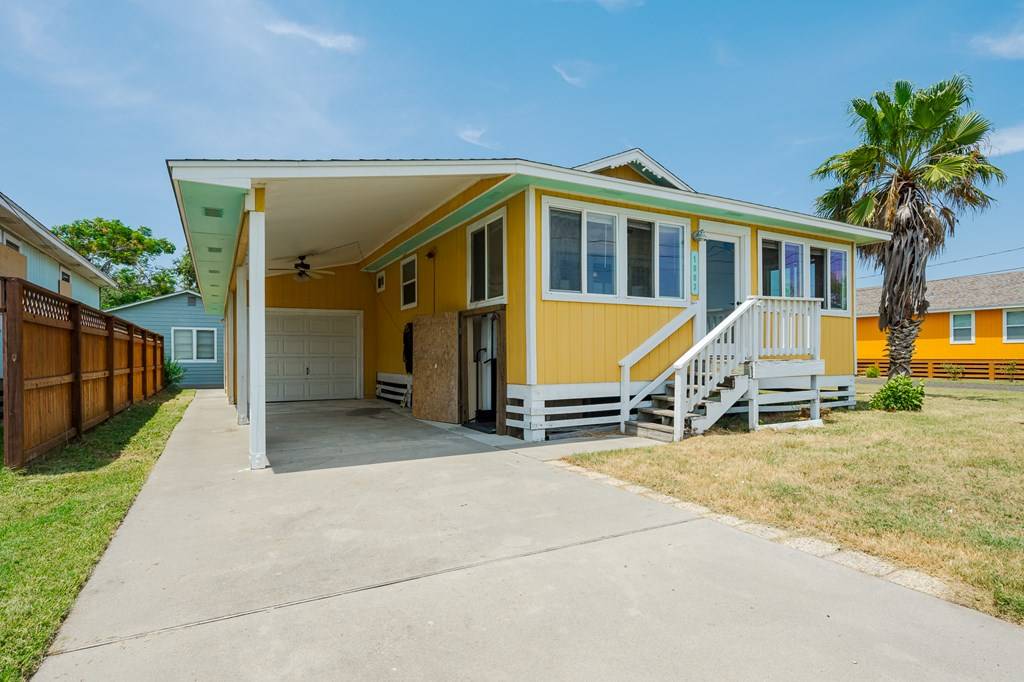 Rockport, TX 78382,1003 S Pearl