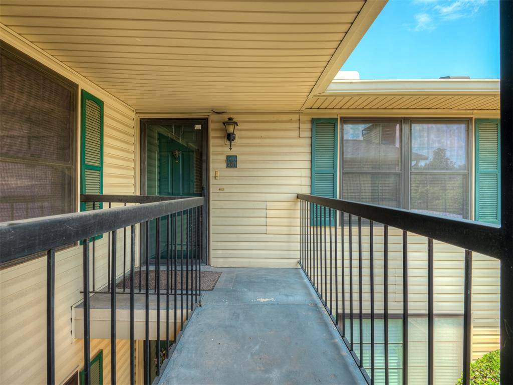 Oklahoma City, OK 73118,4400 Hemingway Drive #241