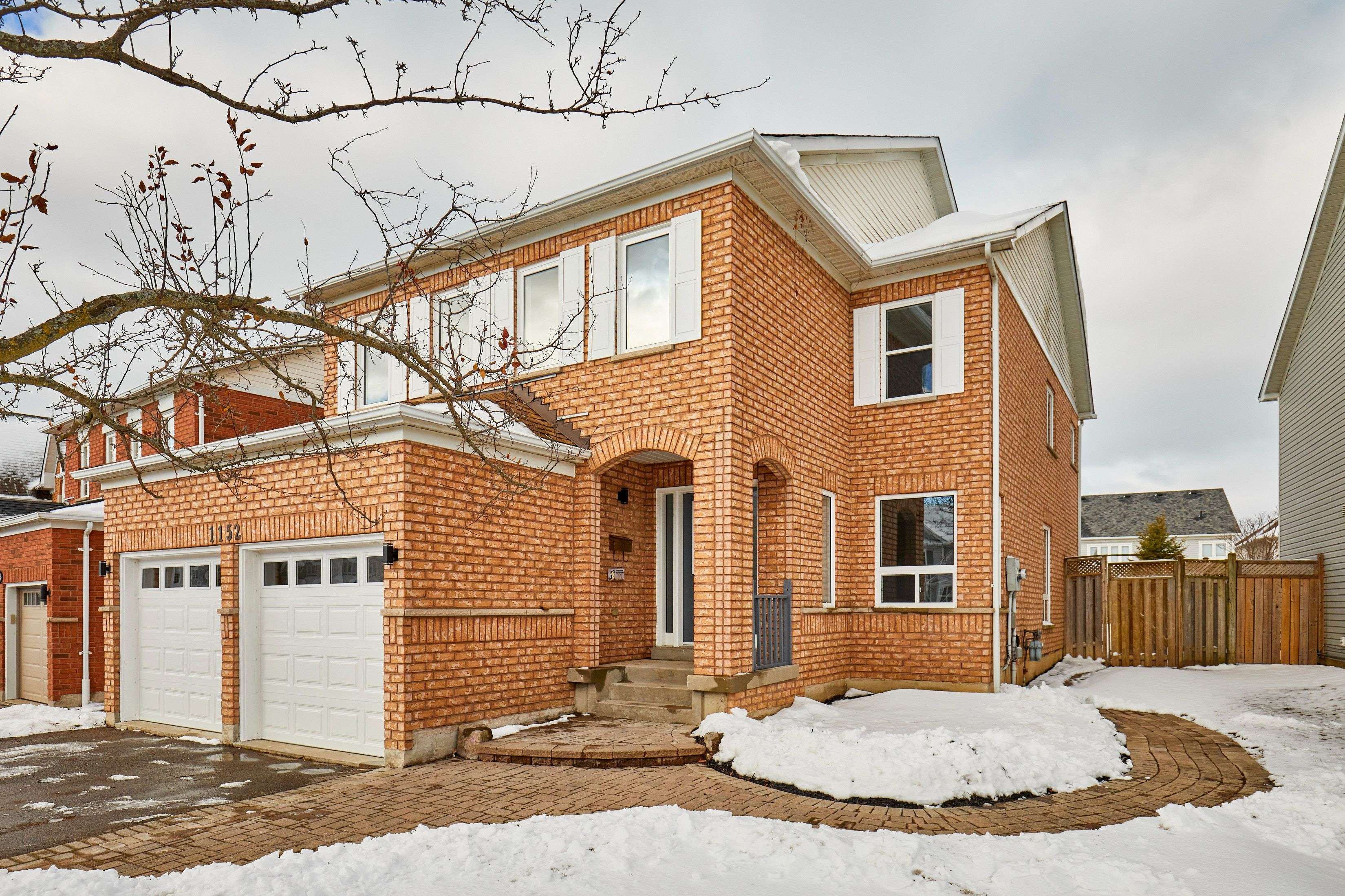 Oshawa, ON L1K 2N9,1152 Ashcroft CT