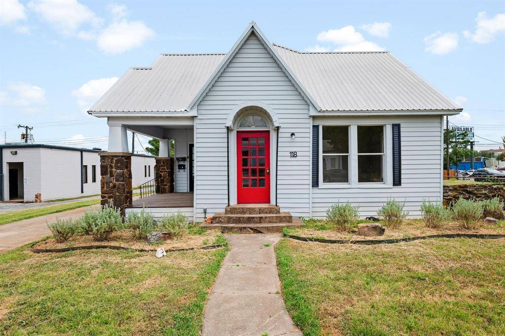 Denison, TX 75021,118 W Gandy Street