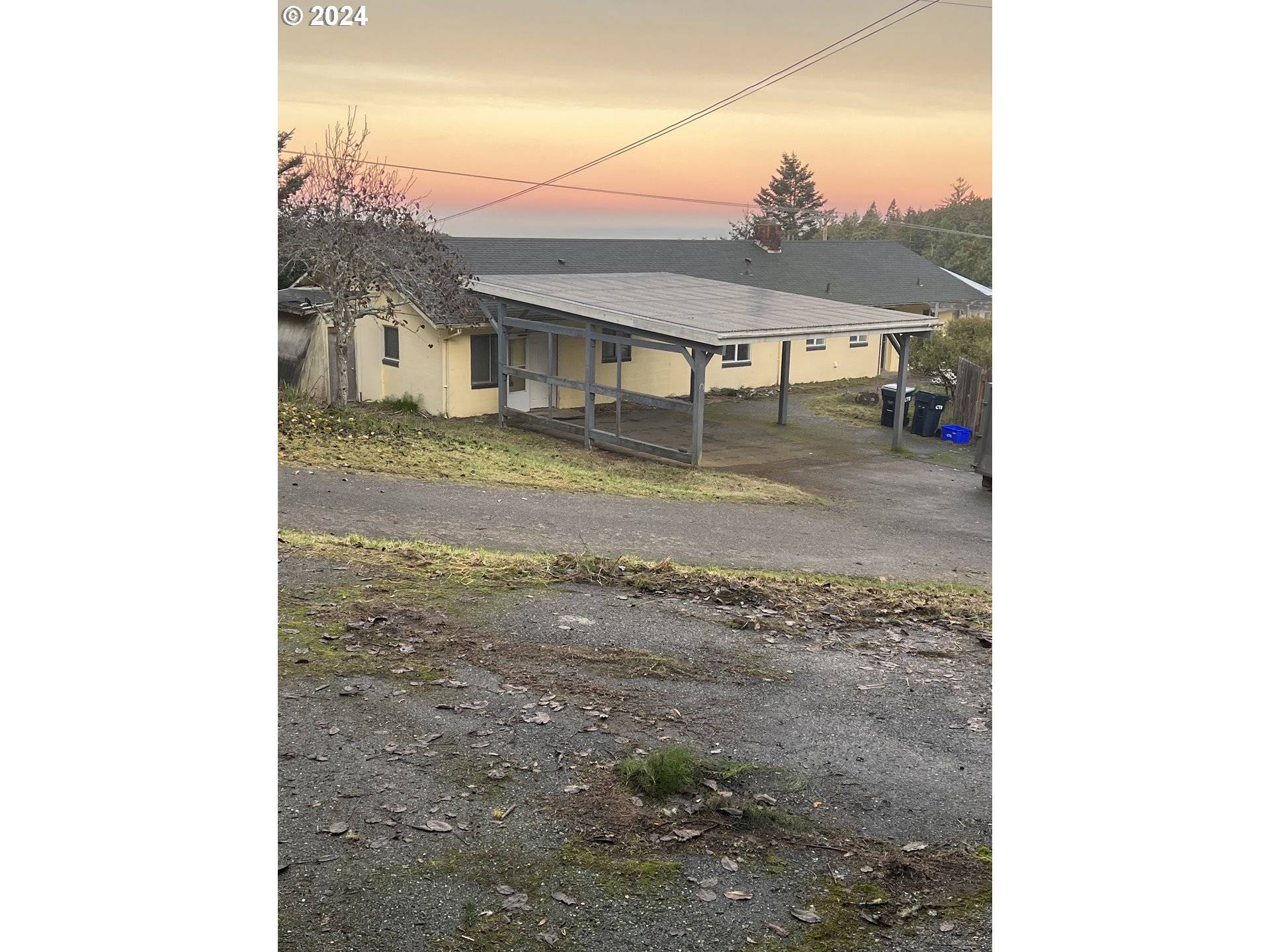 Gold Beach, OR 97444,28314 EMERALD DR